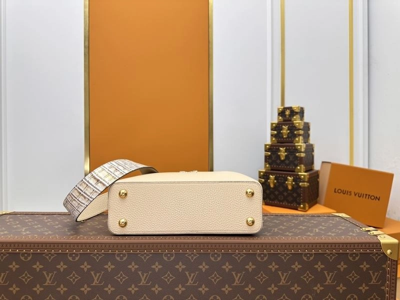 DailyWear Louis Vuitton Capucines BB Bags 93856
