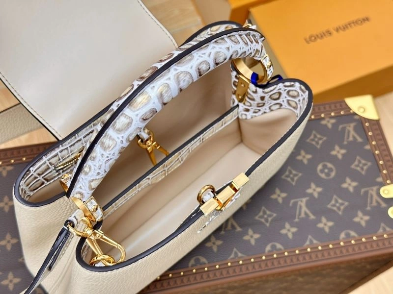 DailyWear Louis Vuitton Capucines BB Bags 93856