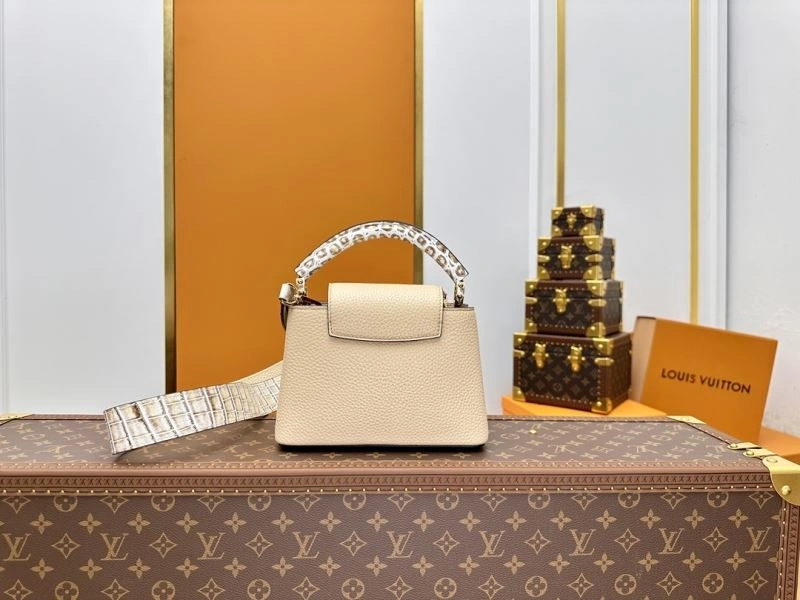 Louis Vuitton Capucines BB Bags Elegant 93853