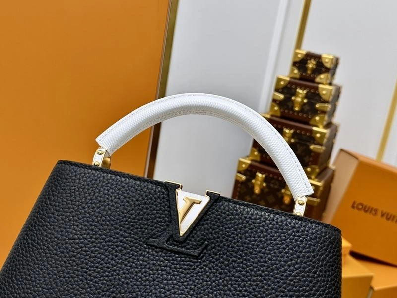 FashionForward Louis Vuitton Capucines BB Bags 93851