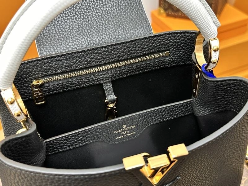 FashionForward Louis Vuitton Capucines BB Bags 93851