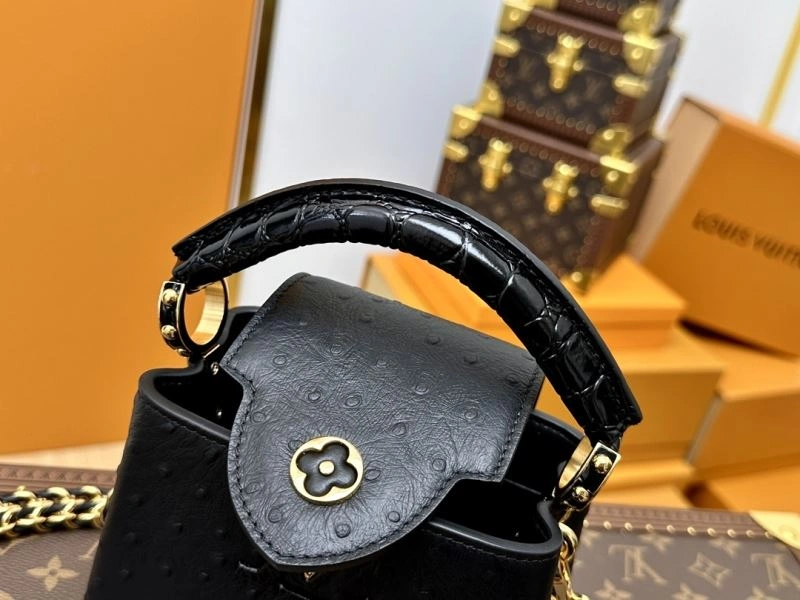 Snug Louis Vuitton Capucines BB Bags 93849