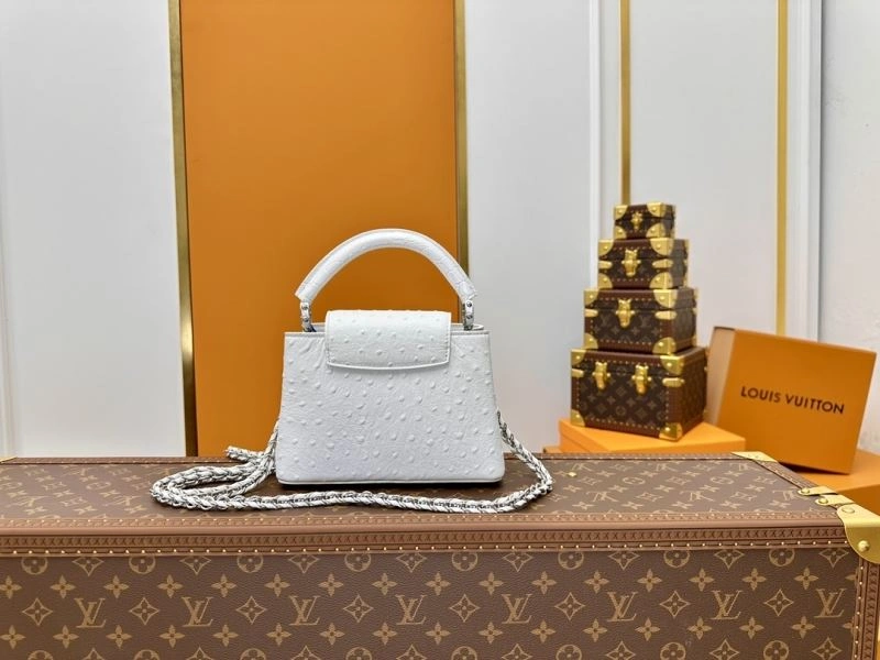 Louis Vuitton Capucines BB Bags Minimalist 93844
