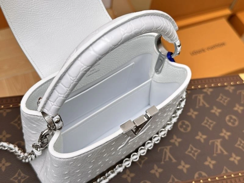 Louis Vuitton Capucines BB Bags Minimalist 93844