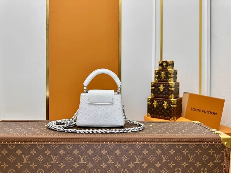 Louis Vuitton Capucines BB Bags Versatile 93848