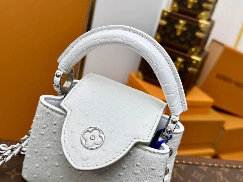 Louis Vuitton Capucines BB Bags Versatile 93848