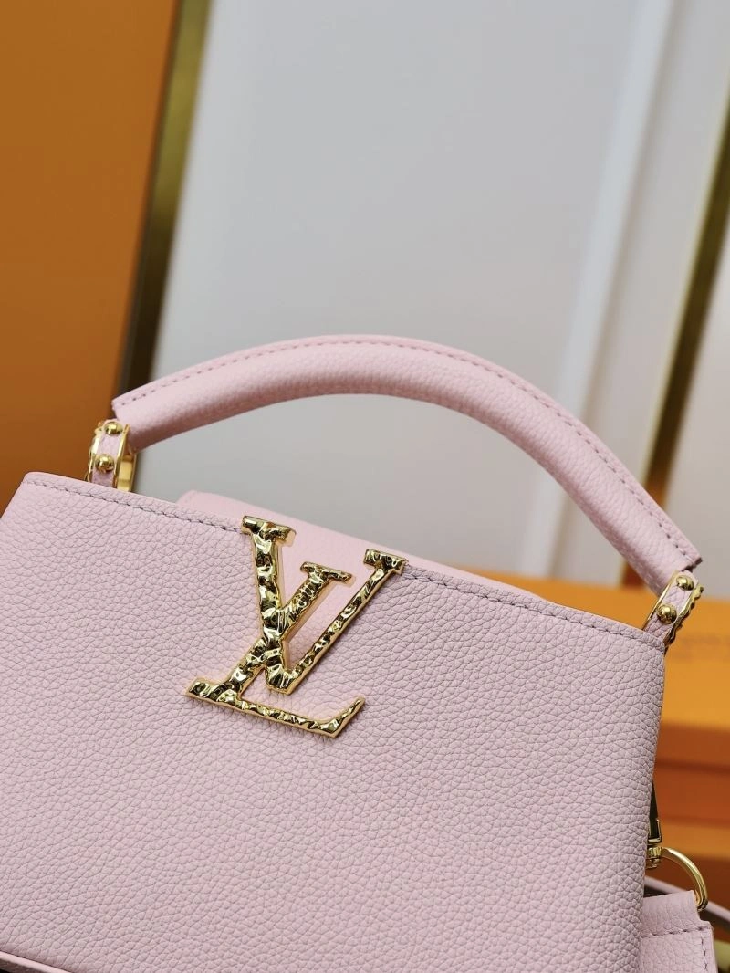 Flexible Louis Vuitton Capucines BB Bags 93832