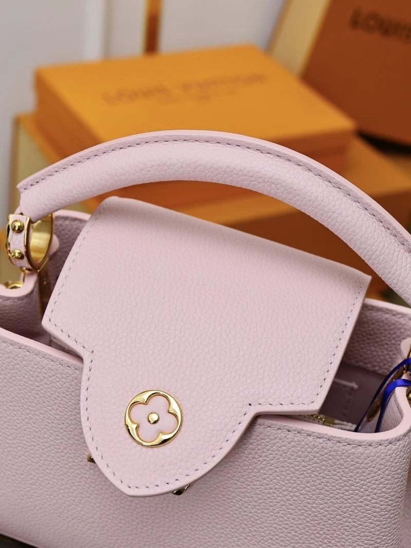 Flexible Louis Vuitton Capucines BB Bags 93832