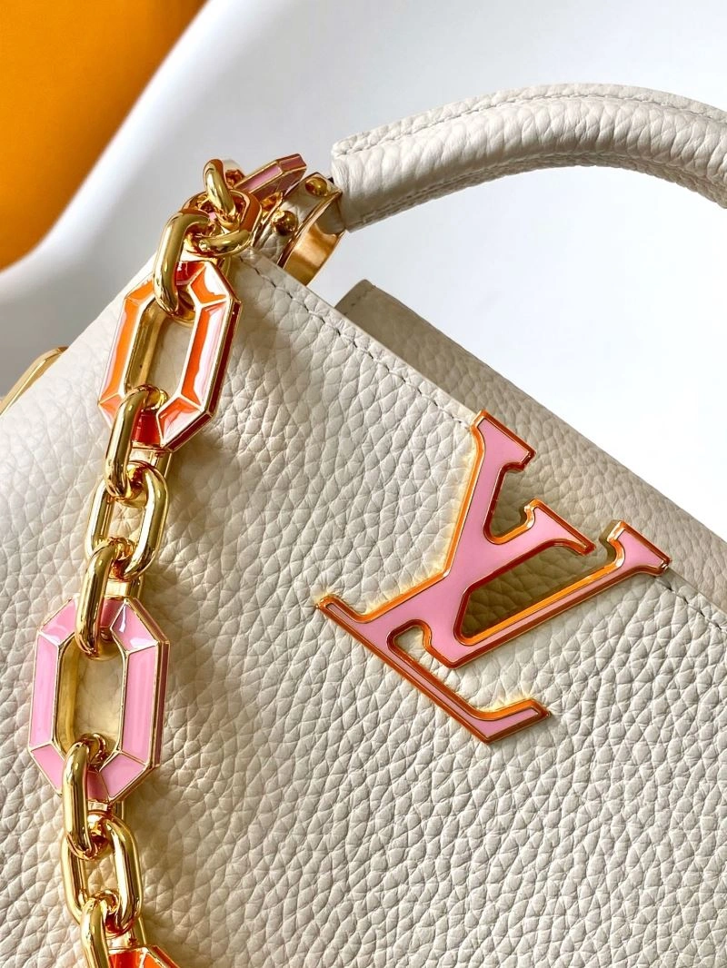 Lightweight Louis Vuitton Capucines BB Bags 93828