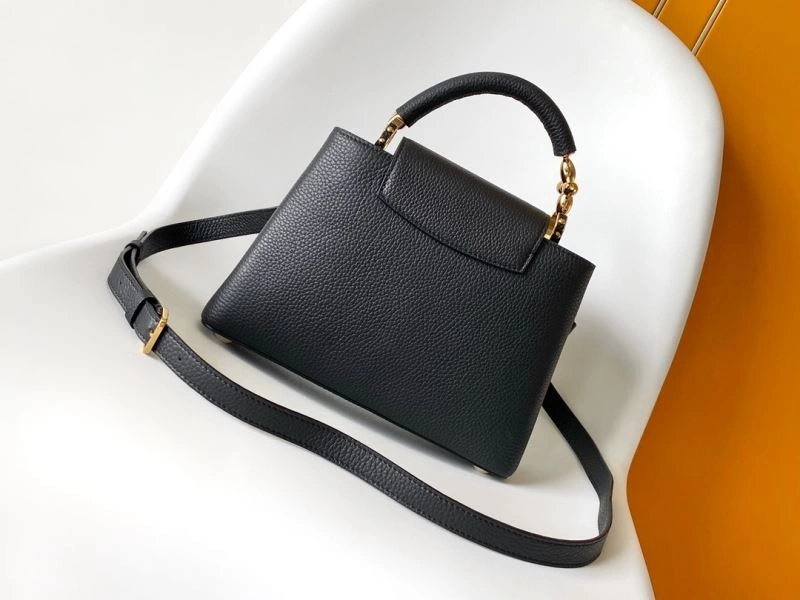 Thermal Louis Vuitton Capucines BB Bags 93819