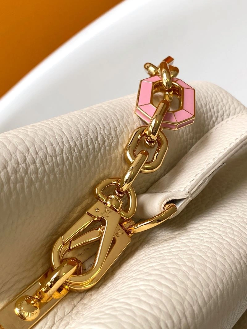 Fashionable Louis Vuitton Capucines BB Bags 93847