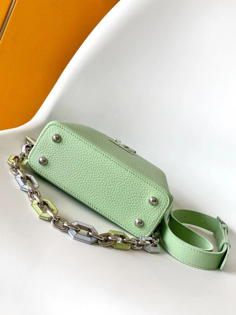 Louis Vuitton Capucines BB Bags Compact 93811