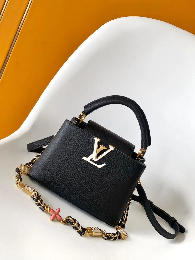 Elegant Louis Vuitton Capucines BB Bags 93809