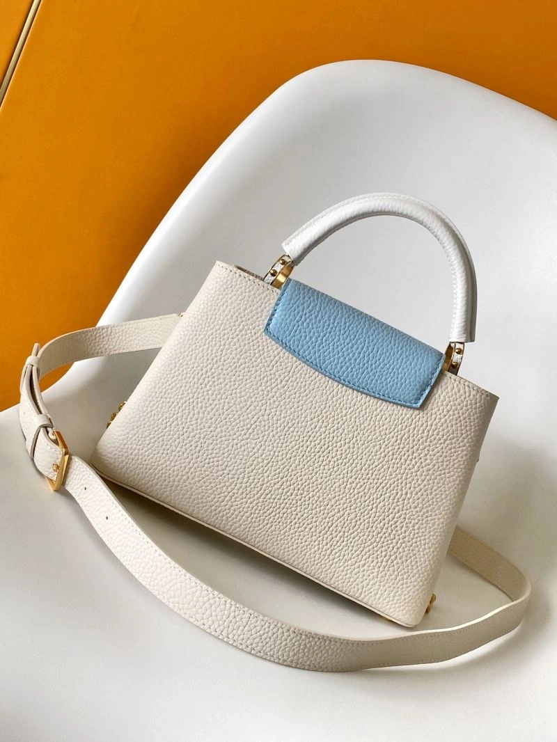 Flexible Louis Vuitton Capucines BB Bags 93810