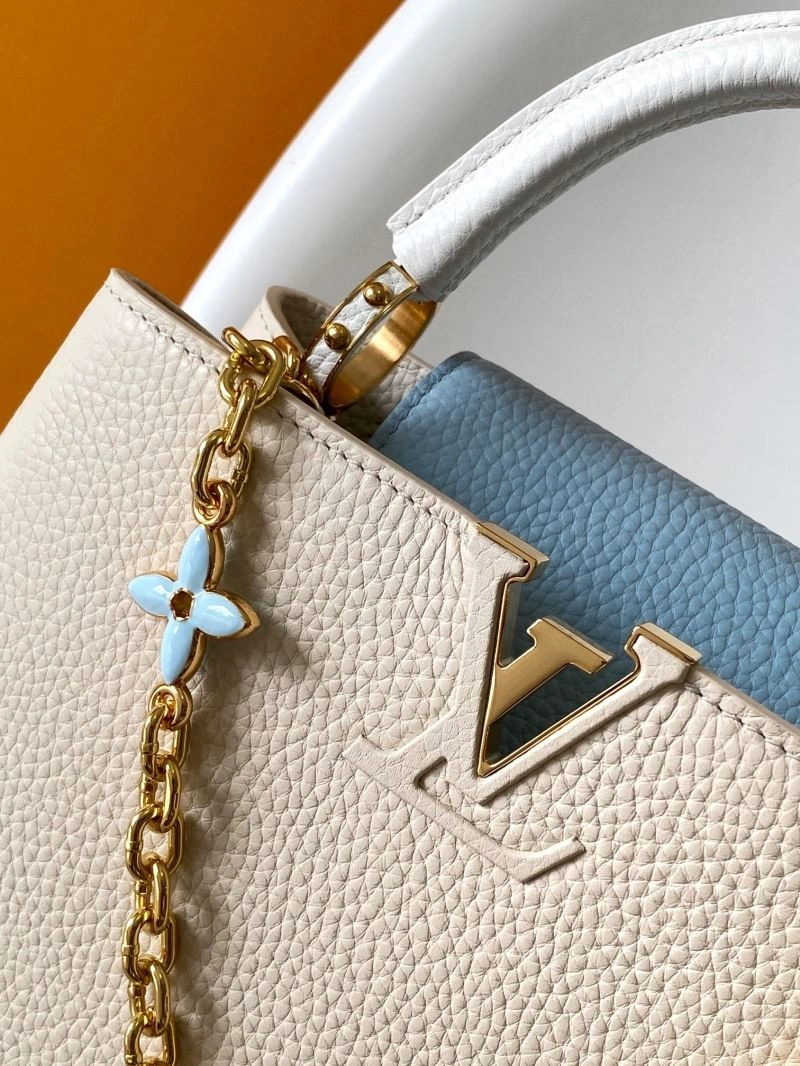 Flexible Louis Vuitton Capucines BB Bags 93810