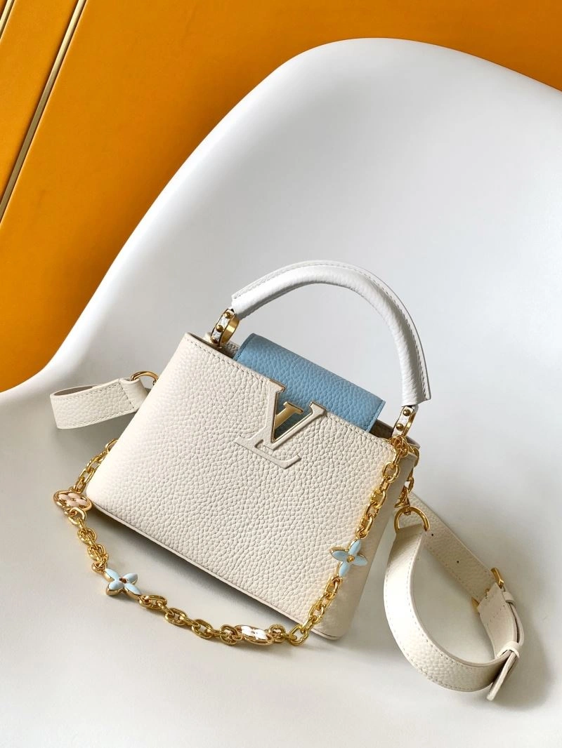 ComfortFit Louis Vuitton Capucines BB Bags 93833