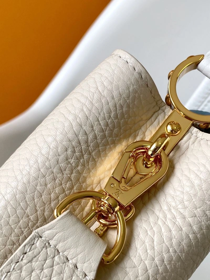 ComfortFit Louis Vuitton Capucines BB Bags 93833
