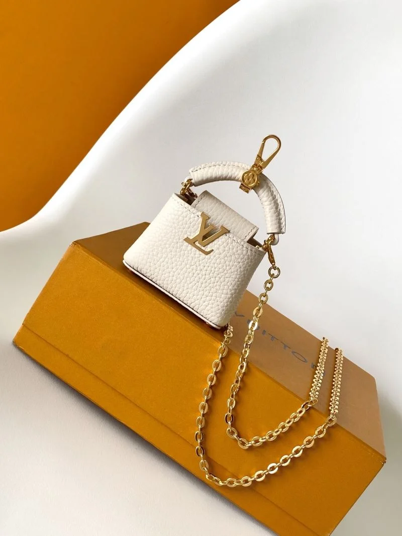 Premium Louis Vuitton Capucines BB Bags 43399