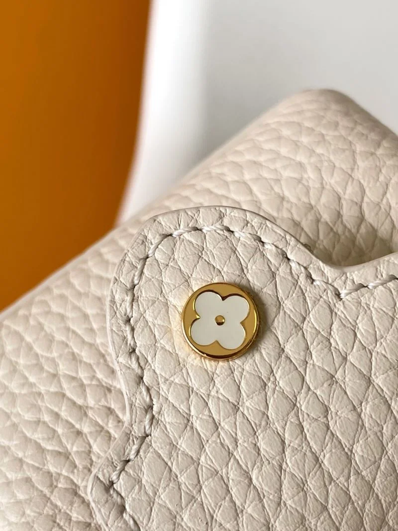 Premium Louis Vuitton Capucines BB Bags 43399
