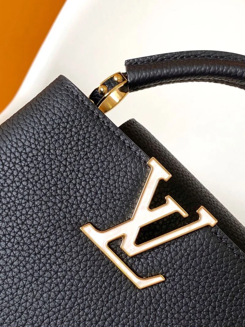 Chic Louis Vuitton Capucines BB Bags 43383