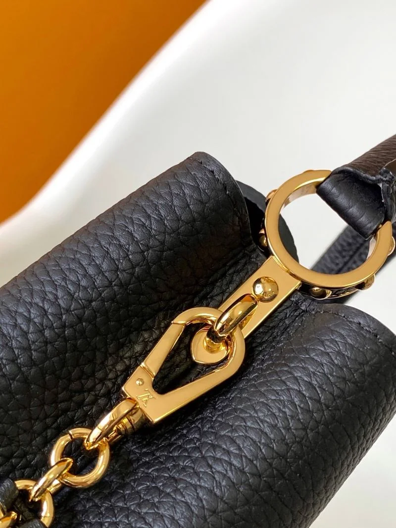 Chic Louis Vuitton Capucines BB Bags 43383