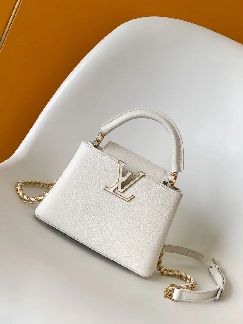 Louis Vuitton Capucines BB Bags Vibrant 43382