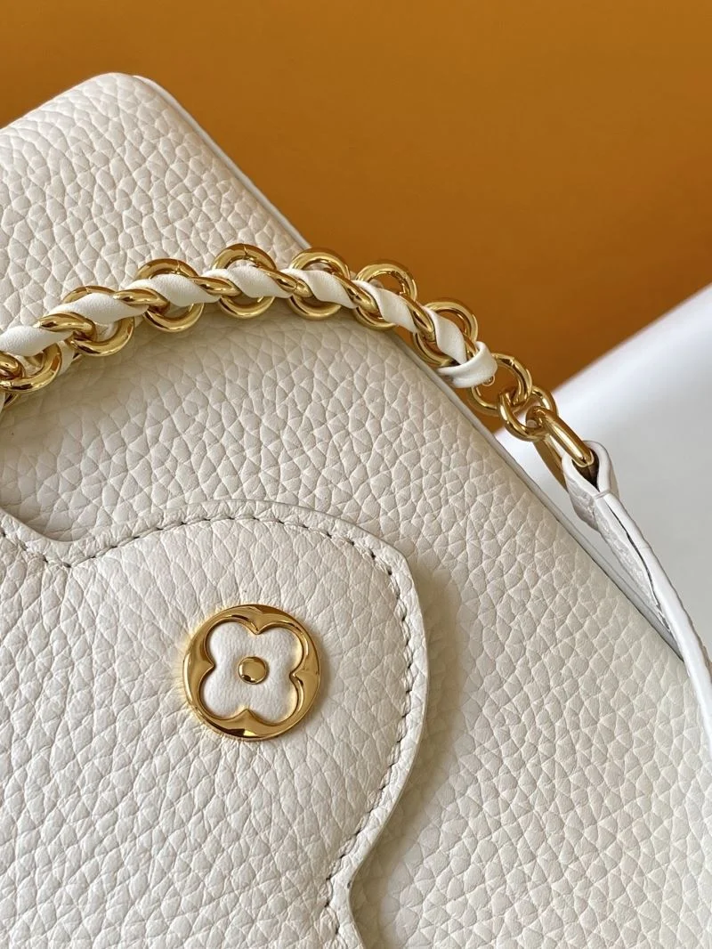 Louis Vuitton Capucines BB Bags Vibrant 43382