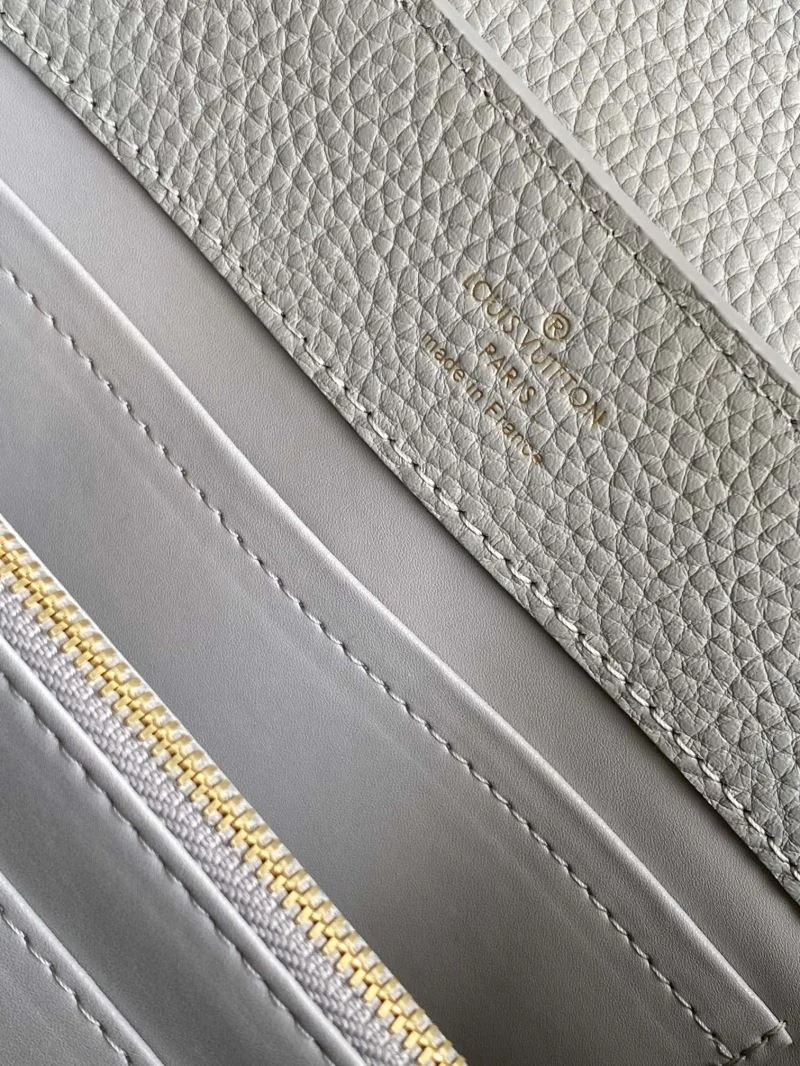 Louis Vuitton Capucines BB Bags Unique 43365
