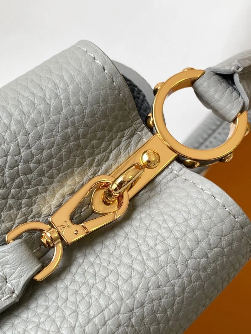 Fashionable Louis Vuitton Capucines BB Bags 43366
