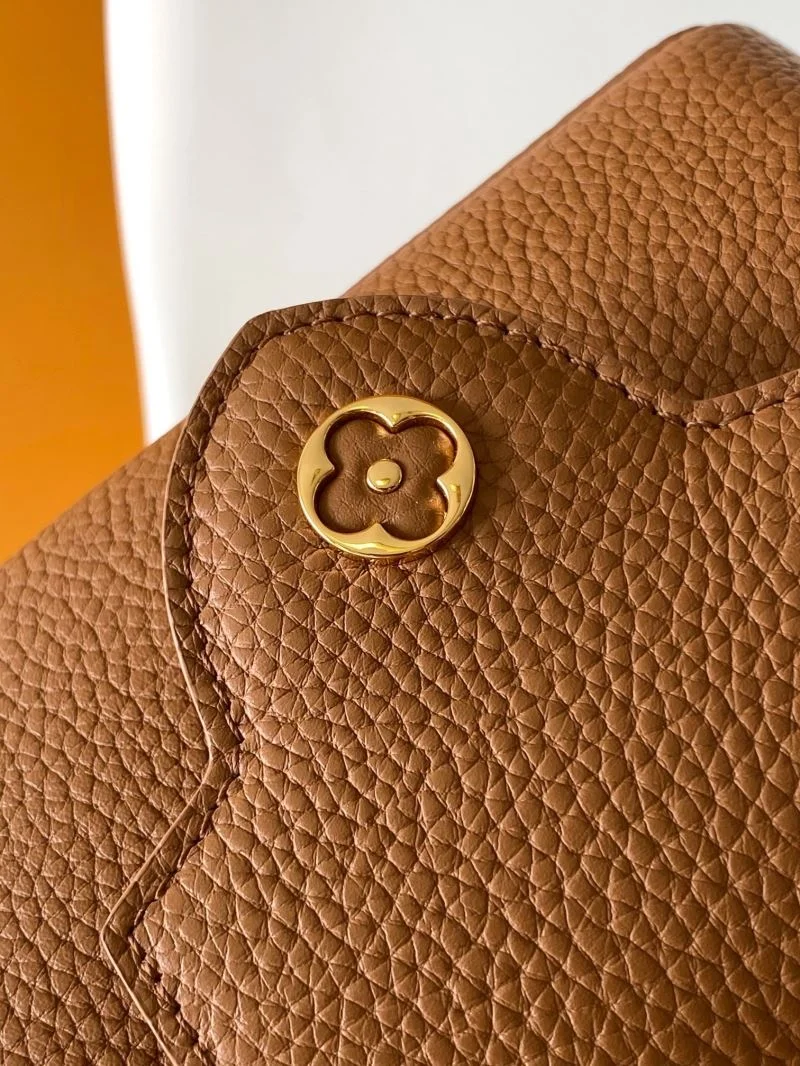 Louis Vuitton Capucines BB Bags Stylish 43369