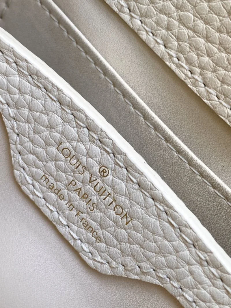 HighQuality Louis Vuitton Capucines BB Bags 43378