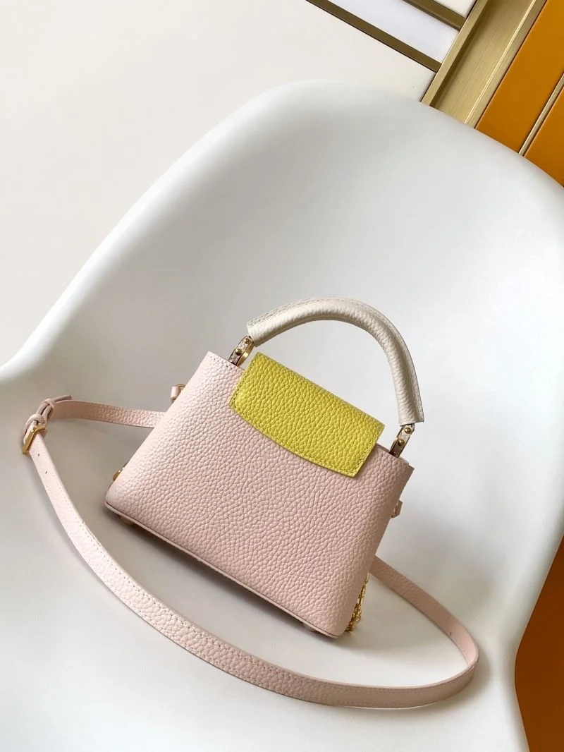 WrinkleFree Louis Vuitton Capucines BB Bags 43412