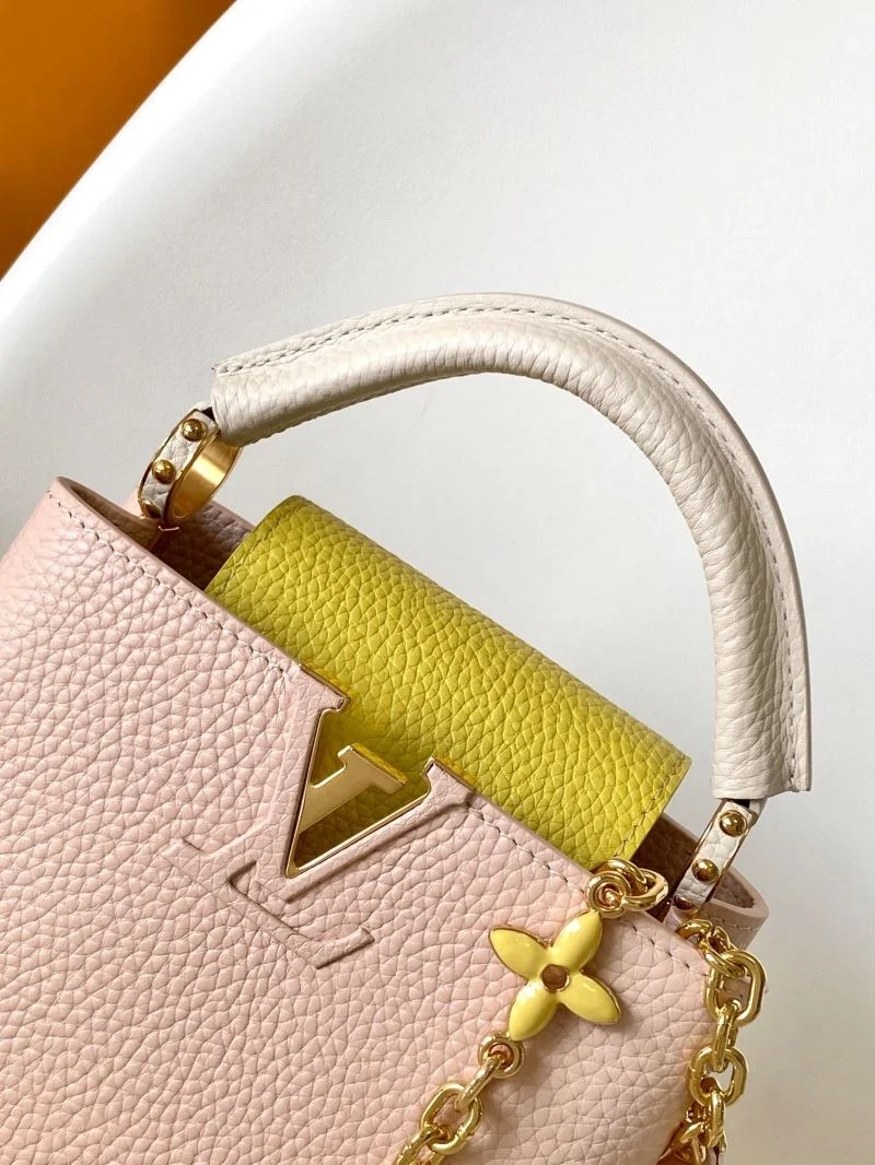 WrinkleFree Louis Vuitton Capucines BB Bags 43412