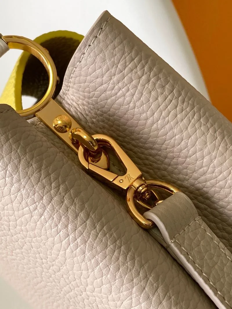 Louis Vuitton Capucines BB Bags ComfortFit 43368