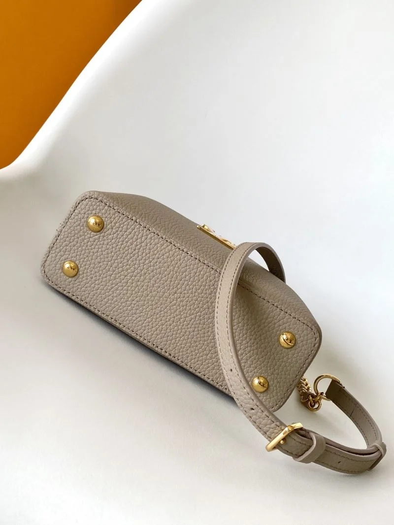 Stylish Louis Vuitton Capucines BB Bags 43373