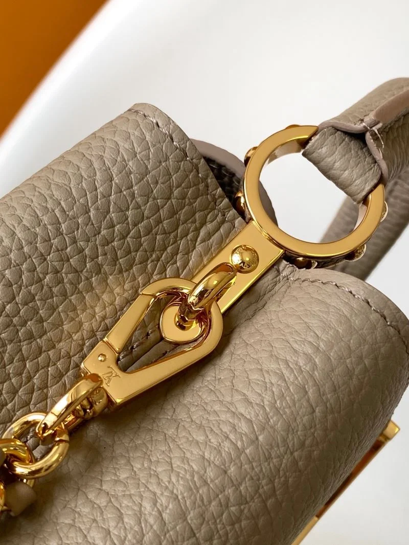 Stylish Louis Vuitton Capucines BB Bags 43373