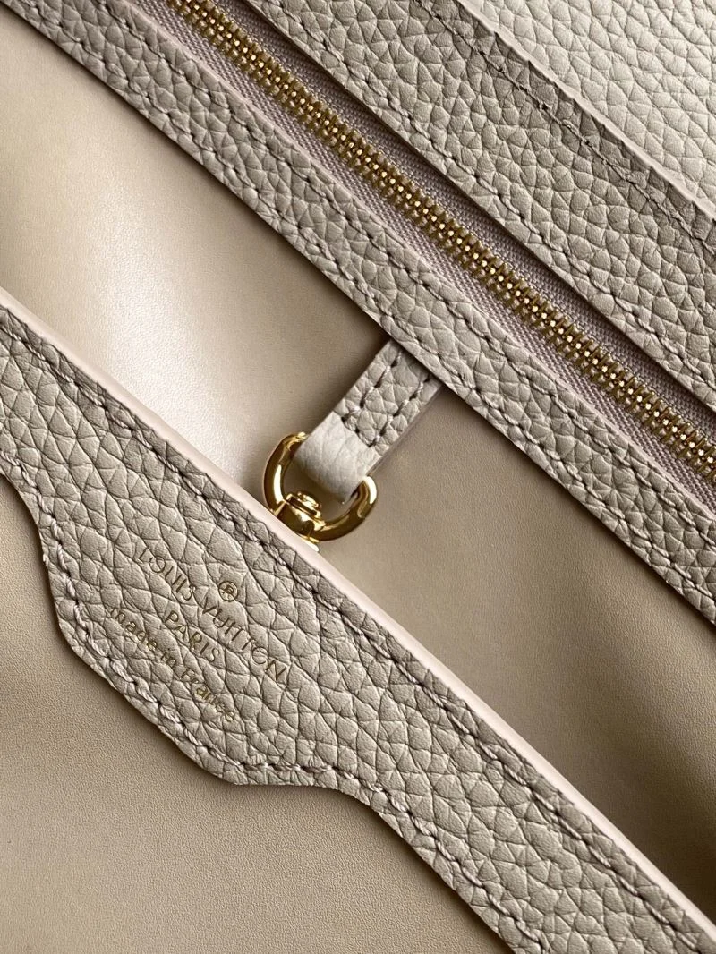 Louis Vuitton Capucines BB Bags TravelReady 43411