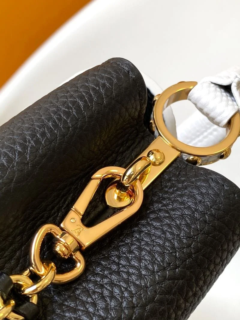 Louis Vuitton Capucines BB Bags Classic 43370