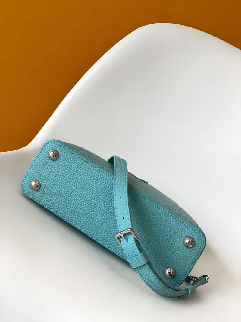 Classic Louis Vuitton Capucines BB Bags 43364