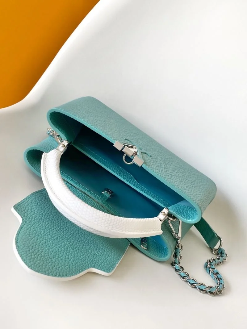 Classic Louis Vuitton Capucines BB Bags 43364