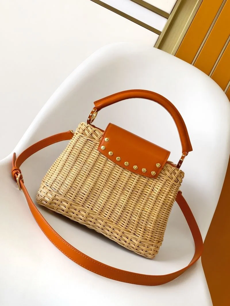 RelaxedFit Louis Vuitton Capucines BB Bags 43439