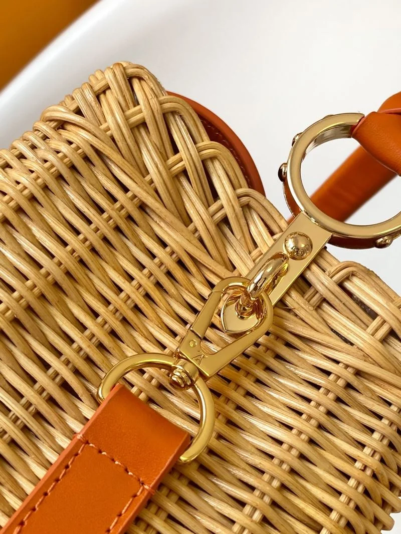 RelaxedFit Louis Vuitton Capucines BB Bags 43439