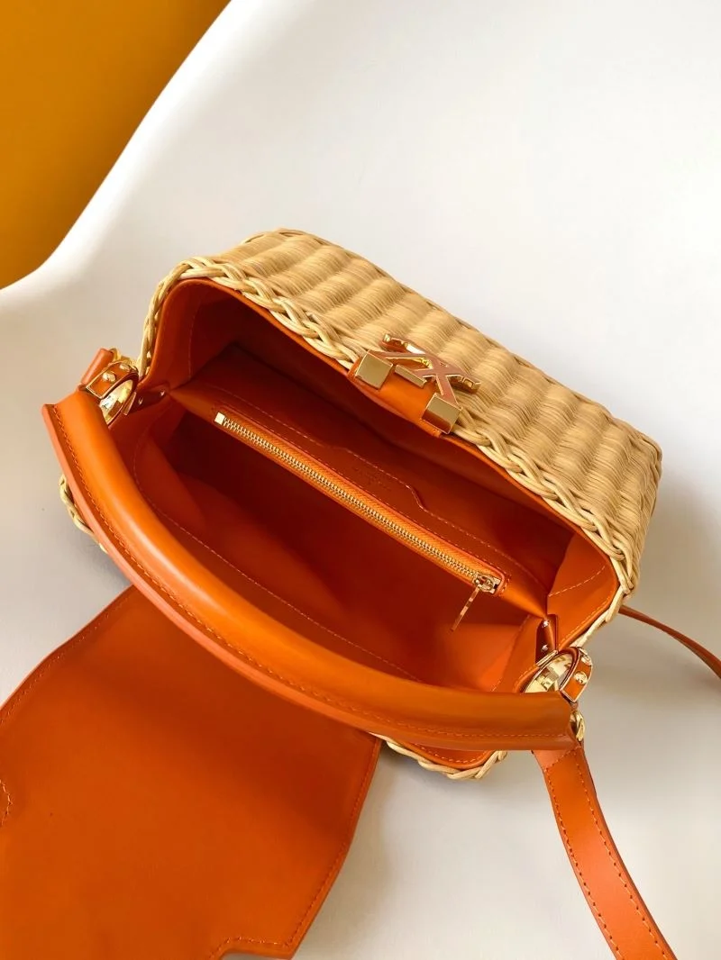 RelaxedFit Louis Vuitton Capucines BB Bags 43439