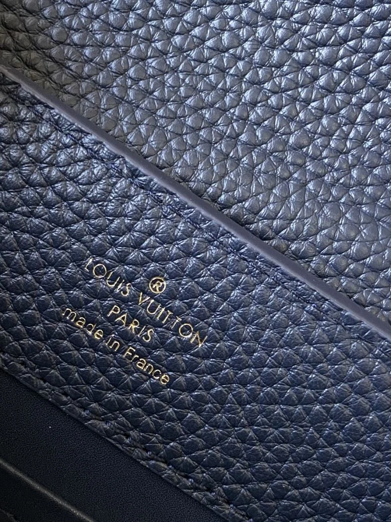 SmoothTexture Louis Vuitton Capucines BB Bags 43360