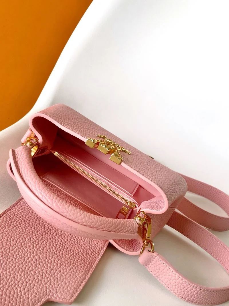 Louis Vuitton Capucines BB Bags Functional 42971