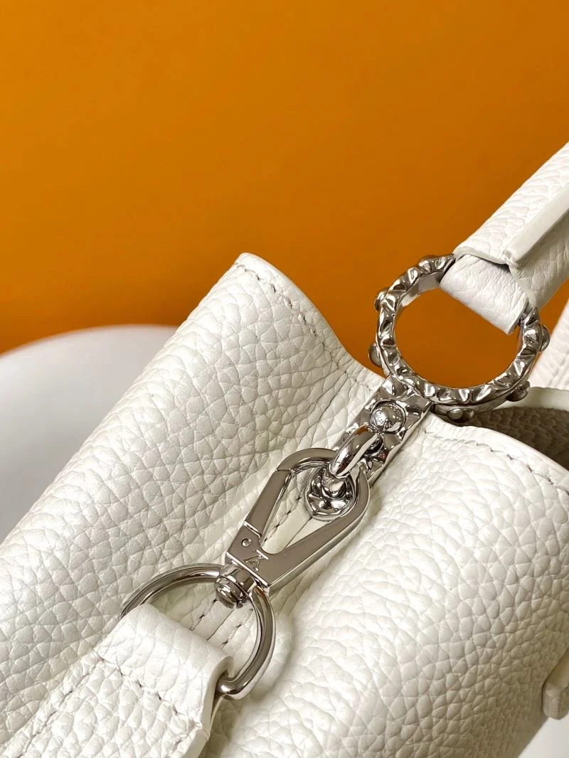 Louis Vuitton Capucines BB Bags Reliable 42977