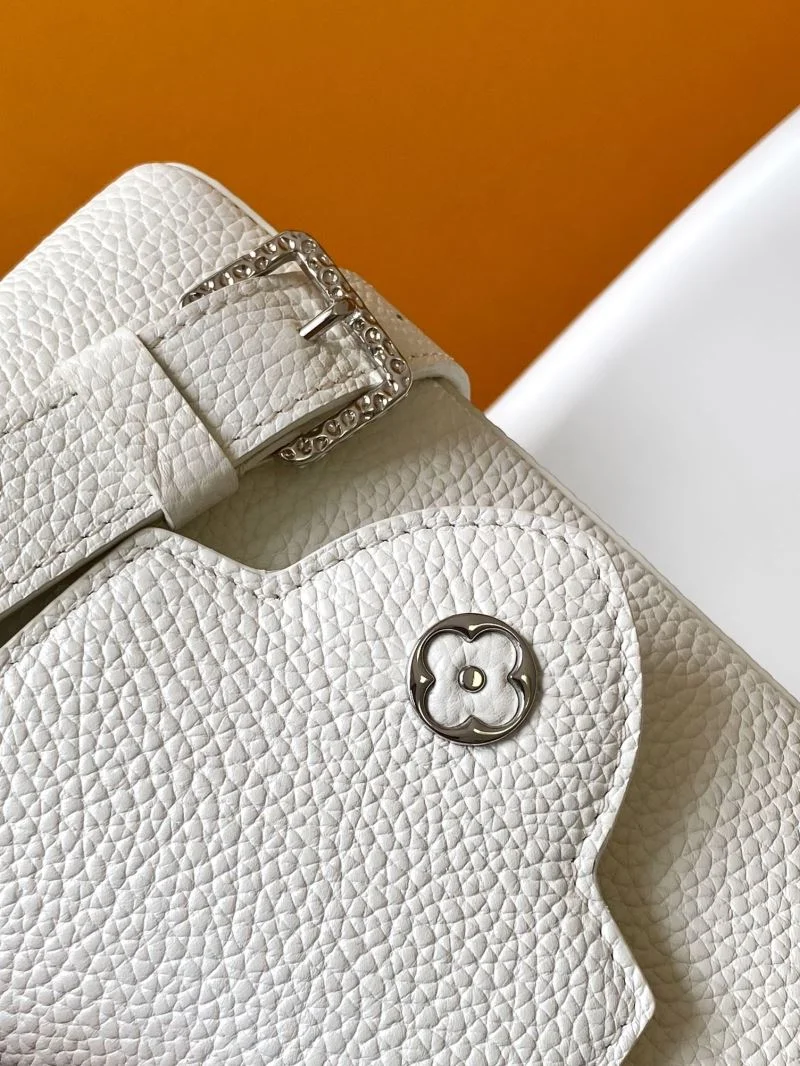 Louis Vuitton Capucines BB Bags Reliable 42977