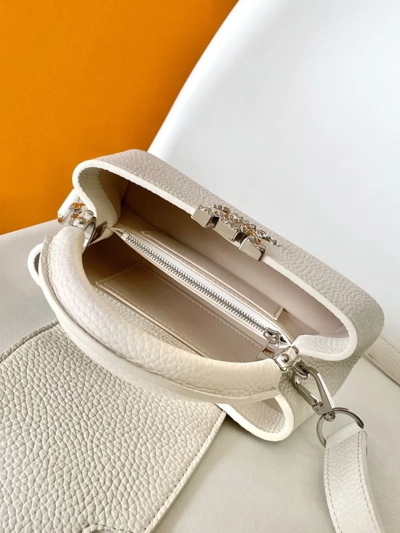 Louis Vuitton Capucines BB Bags Reliable 42977