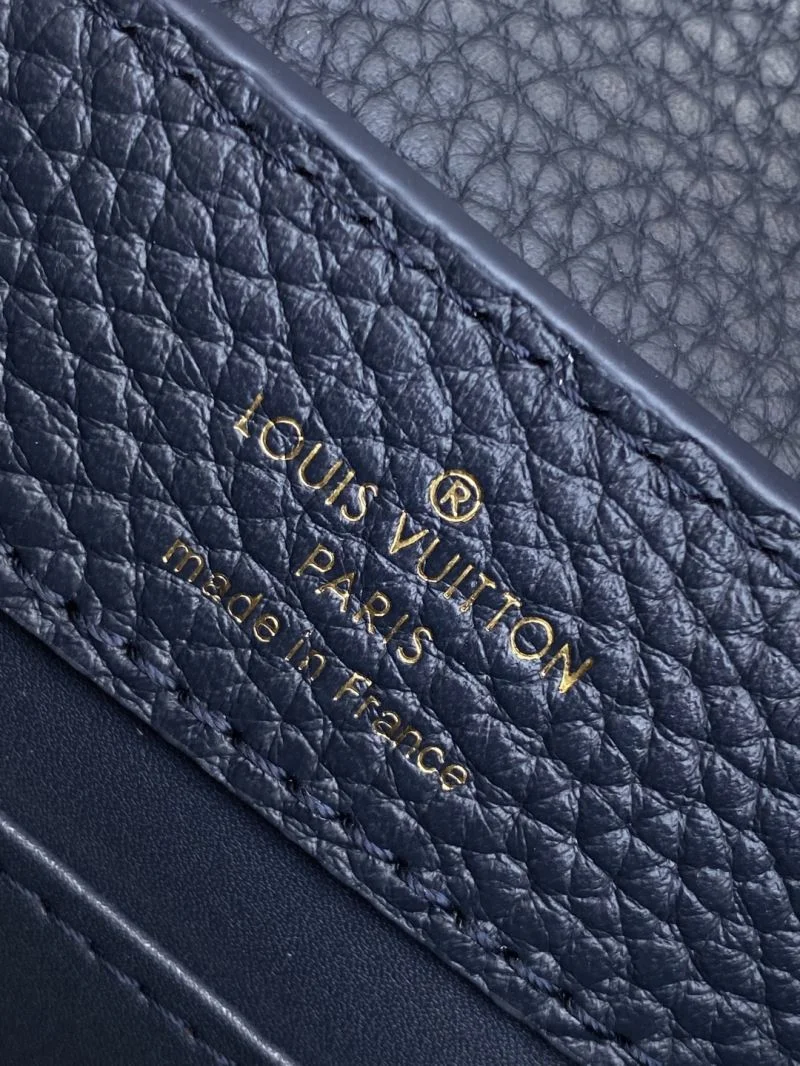Louis Vuitton Capucines BB Bags StreetReady 43051