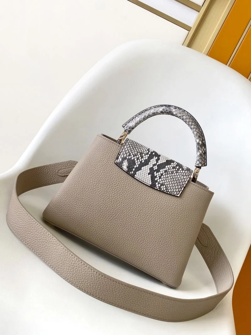 StreetReady Louis Vuitton Capucines BB Bags 42976
